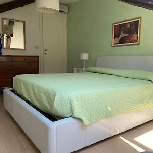 casa-tella.hotelslidodijesolo.com/
