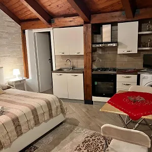 ***** La Casa Di Gio Caltanissetta
